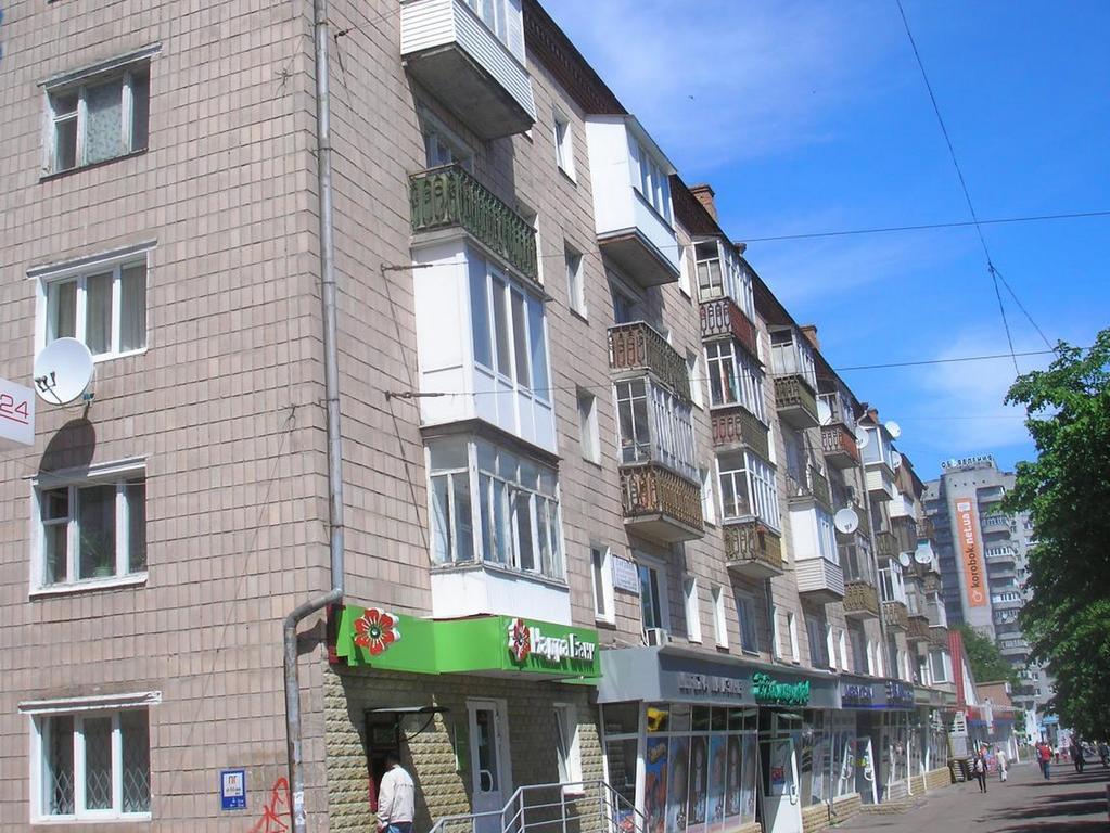 Roses Apartment In The City Center Çernigiv Dış mekan fotoğraf